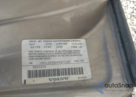 1993 Volvo 850 z USA, uszkodzony, nr VIN YV1LS5502P2071187